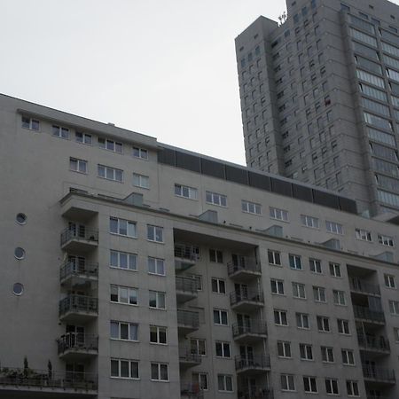 P&O Apartments Babka Tower Varsovie Extérieur photo